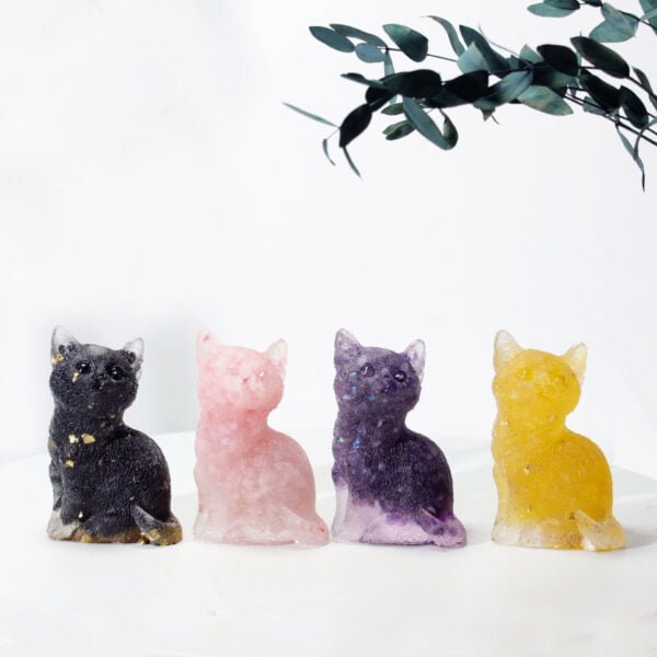 Natural Crystal Chip Lovely Cat Ornament