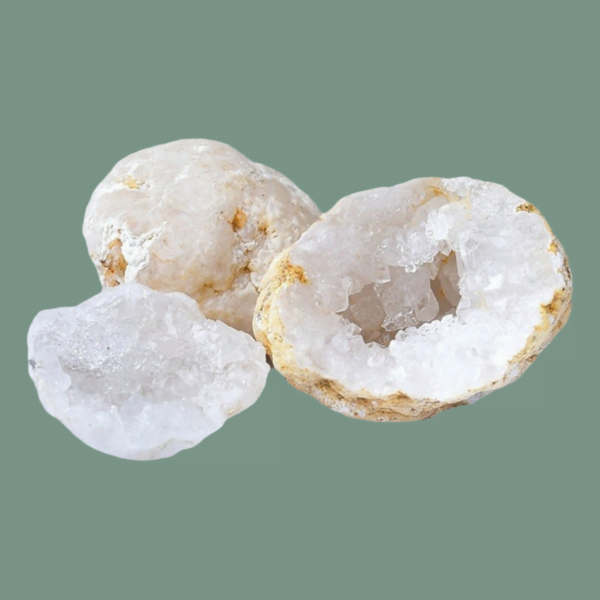 Natural White Quartz Raw Stones - Image 3