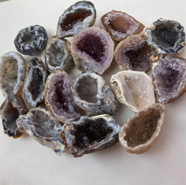 Mystery Uruguayan Natural Geode Box – 2.5-6 cm Crystals - Image 4