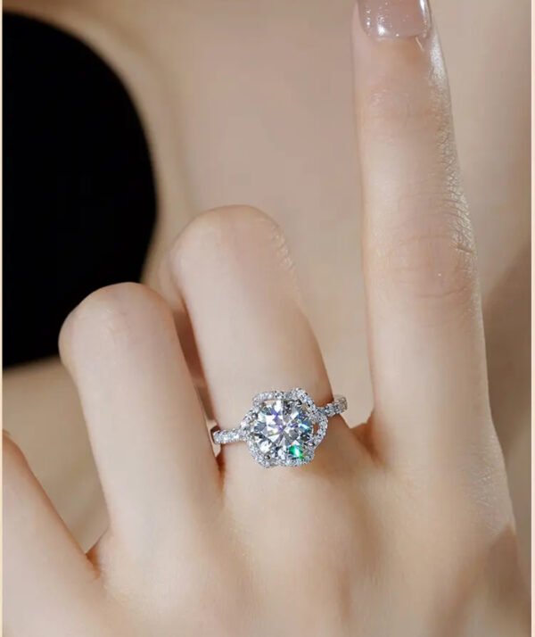 925 Silver Moissanite Ring 「Bloom」 - Image 5