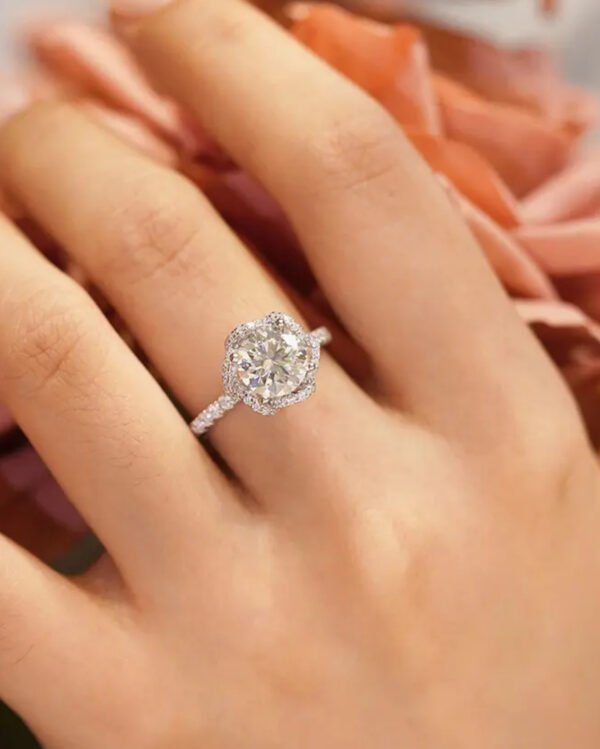 925 Silver Moissanite Ring 「Bloom」 - Image 4